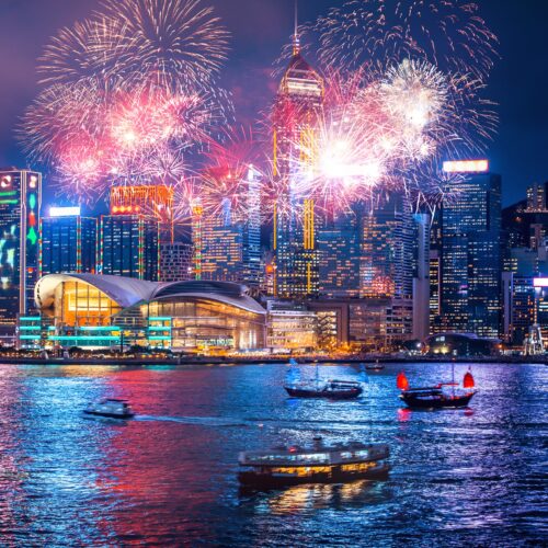 Where to watch the 2026 new year's eve fireworks in Hong Kong? We've got the best vantage points and viewing spots of Victoria Harbour!