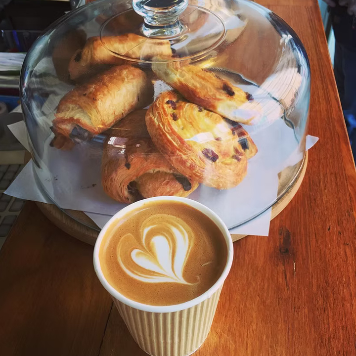 best cafes and coffee shops in kennedy town: The Cofftea Shop