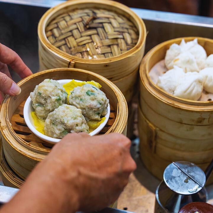 lin heung tea house, lin heung lau, tsim sha tsui, dim sum, yum cha hong kong