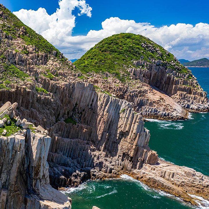 unique things to do in hong kong: sai kung island hopping boat tours whats on in hk
