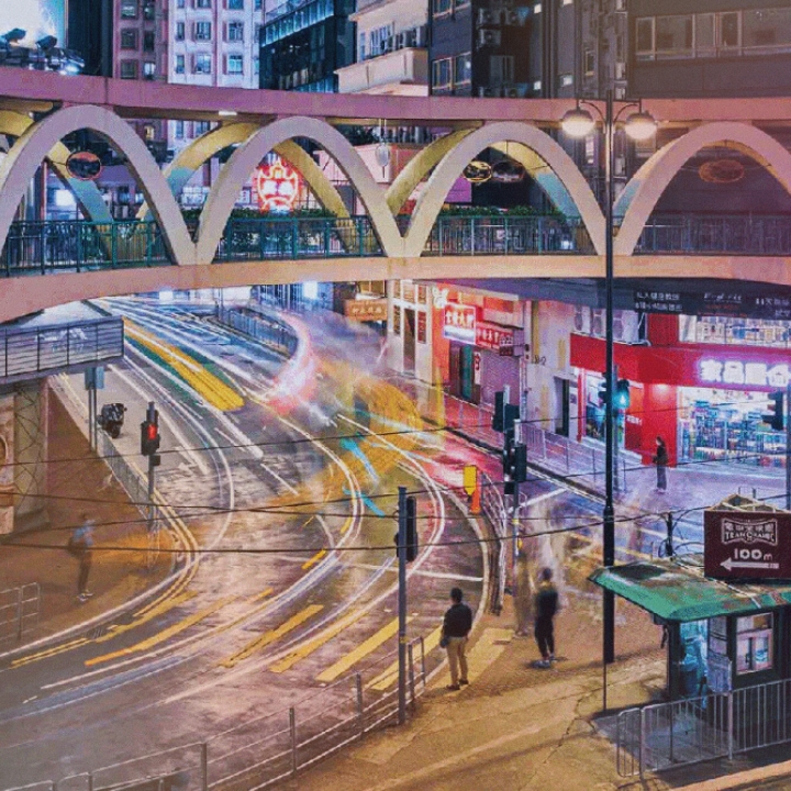 Yee Wo Street Footbridge causeway bay hong kong instagrammable places to visit