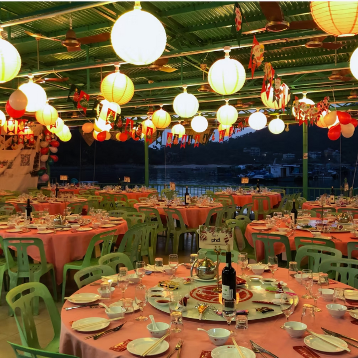 Sassy’s Guide To The Real Hits, Misses & Must-Try Bites In Hong Kong Lamma Rainbow Seafood Restaurant